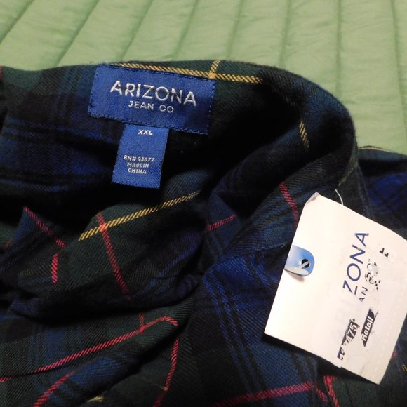 Flannel tartan plaid button down NWT - Picture 8 of 8